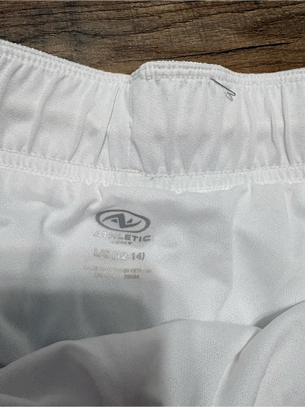 Athletic Works Women’s White Running Shorts Size L 12/14 Athletic Activewear - Picture 2 of 5
